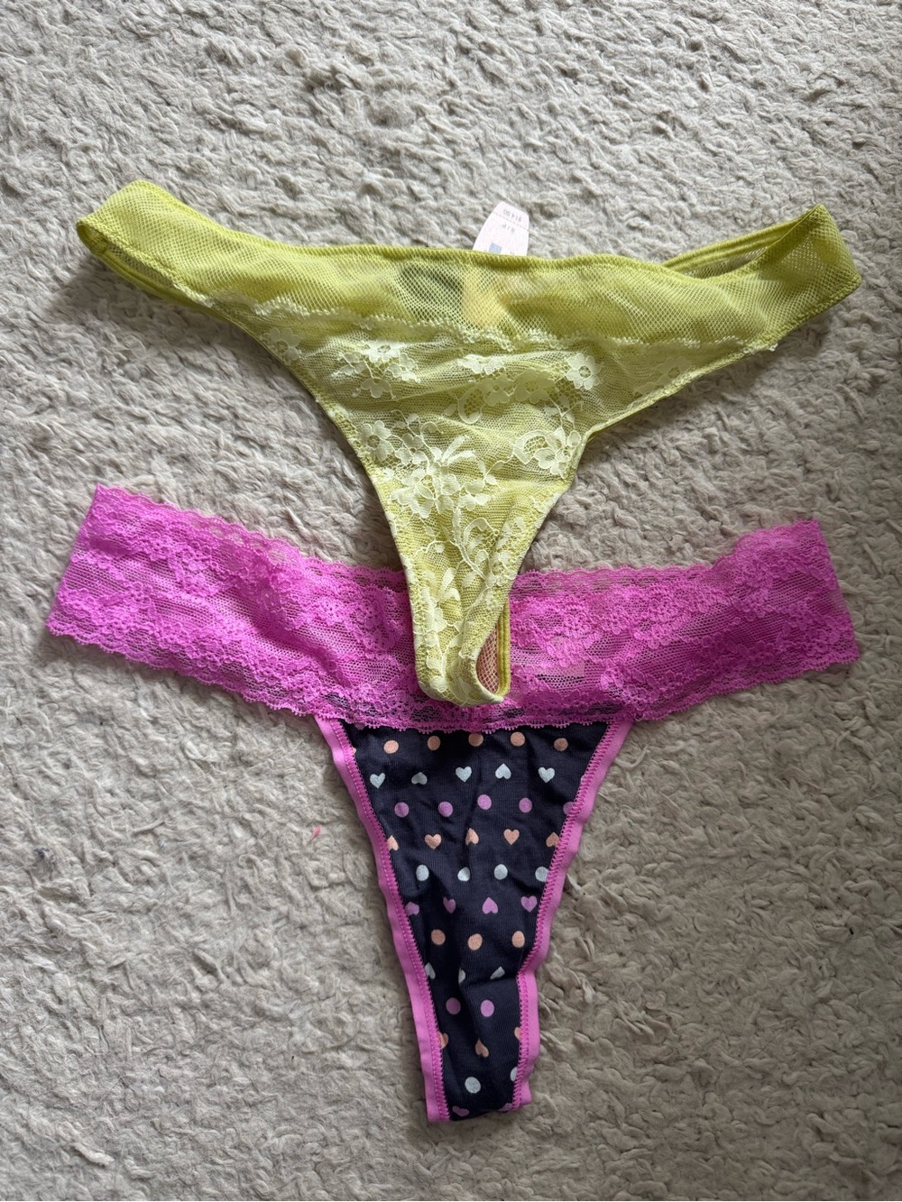 NWT 2015 Victoria’s Secret thong panties RARE